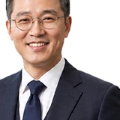Kim Jin-wook portrait